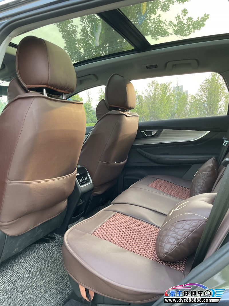 21年奇瑞瑞虎8SUV抵押车出售