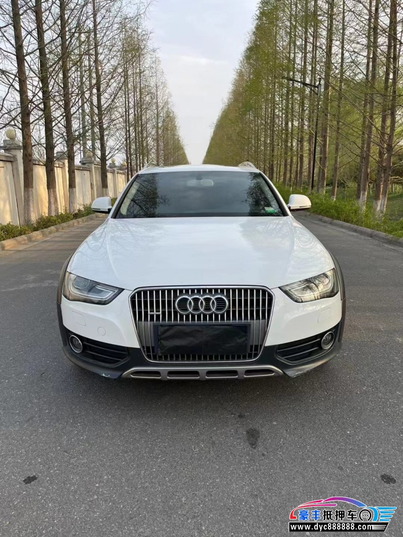 12年奥迪A4轿车抵押车出售