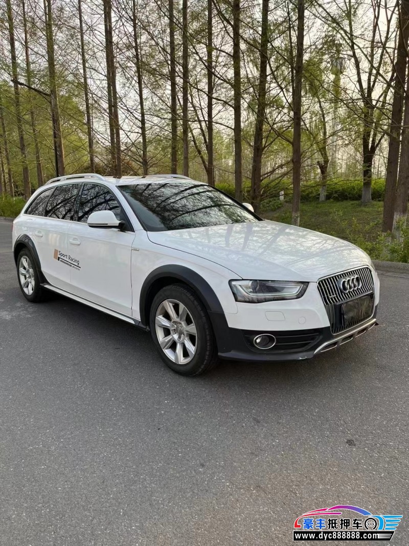 12年奥迪A4轿车抵押车出售