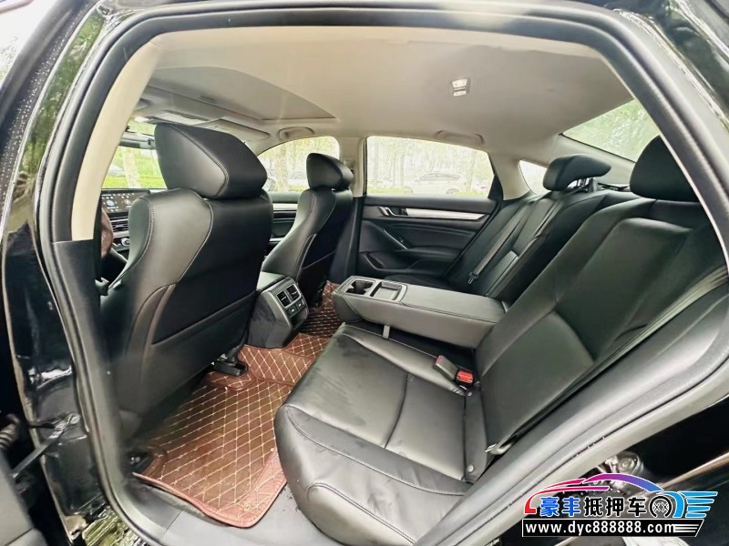 23年本田雅阁轿车抵押车出售