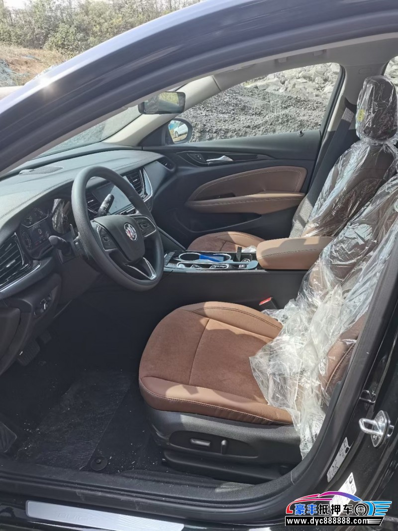 22年别克君威轿车抵押车出售