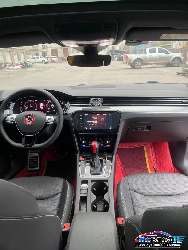 20年大众CC轿车抵押车出售