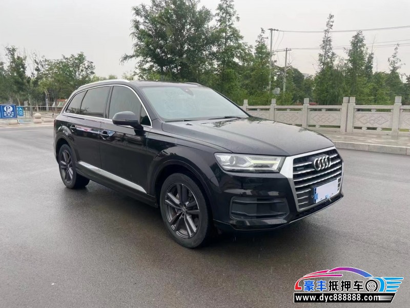 16年奥迪Q7轿车抵押车出售