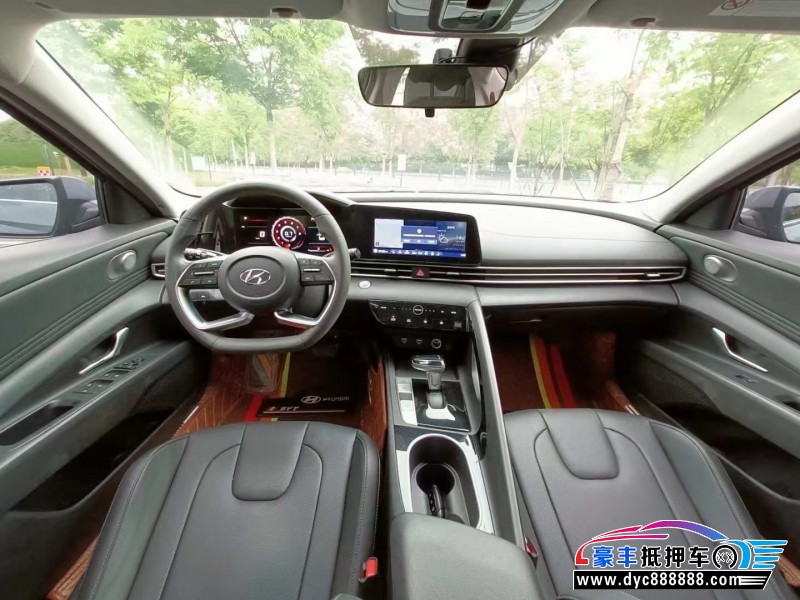 21年现代伊兰特轿车抵押车出售