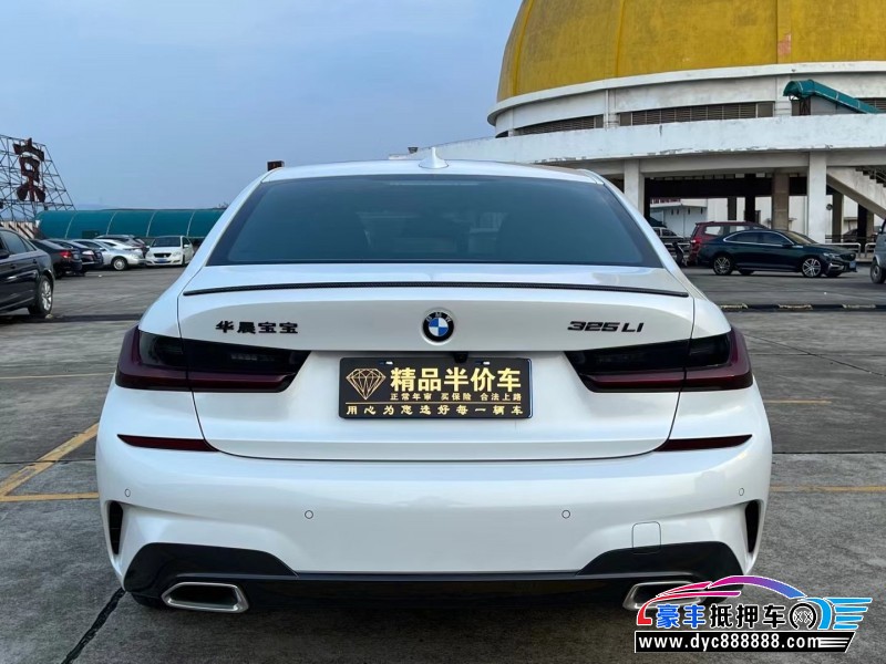 21年宝马3系轿车抵押车出售