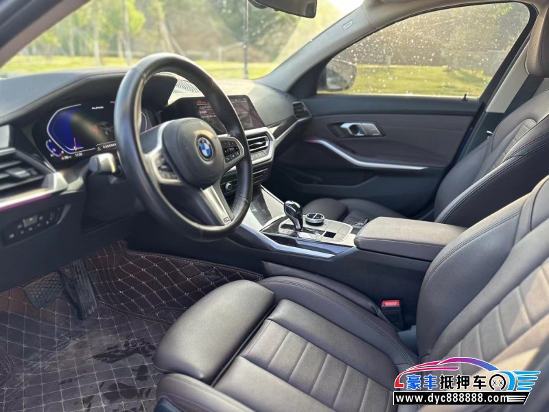 20年宝马3系轿车抵押车出售