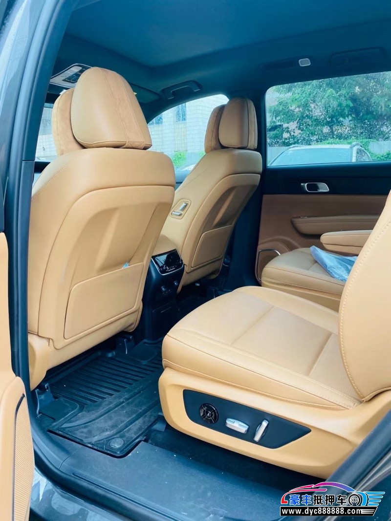 21年理想ONE轿车抵押车出售