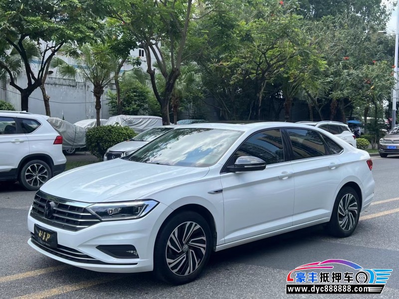 22年大众速腾轿车抵押车出售