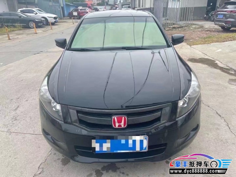 10年本田雅阁轿车抵押车出售