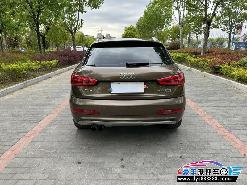 13年奥迪Q3轿车抵押车出售
