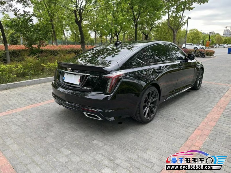 22年凯迪拉克CT5轿车抵押车出售
