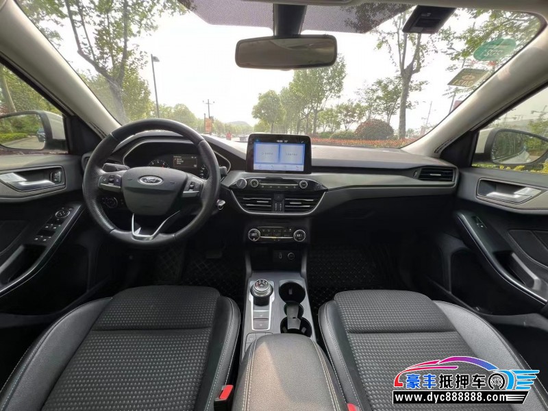 19年福特福克斯轿车抵押车出售