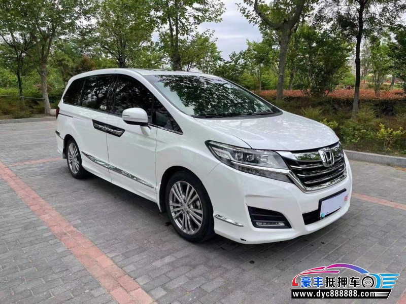 17年本田艾力绅轿车抵押车出售