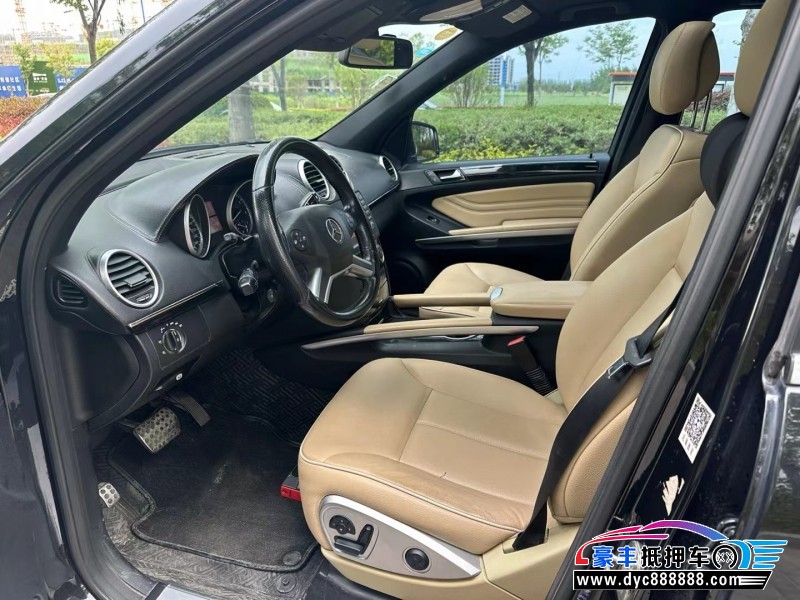 11年奔驰ML轿车抵押车出售