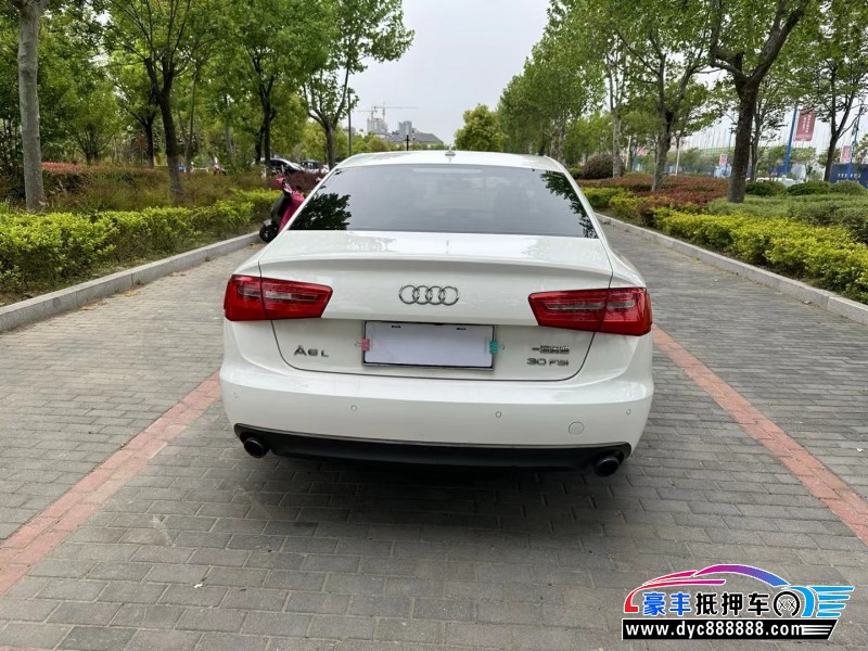 13年奥迪A6轿车抵押车出售