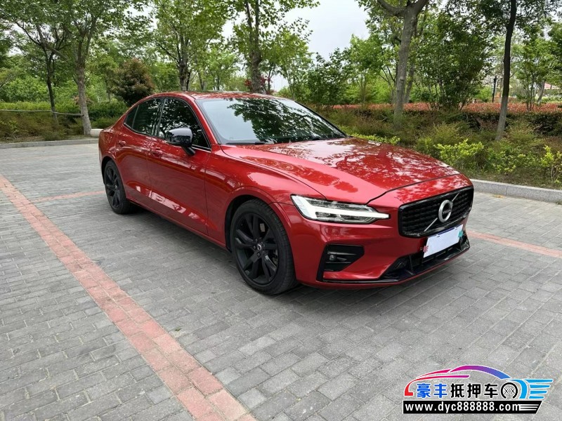 20年沃尔沃S60轿车抵押车出售