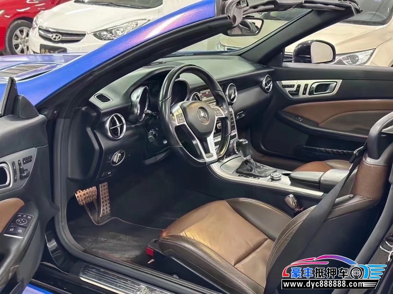 12年奔驰SLK跑车抵押车出售