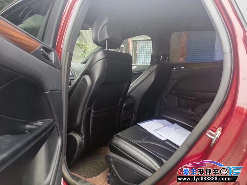 16年林肯MKCSUV抵押车出售