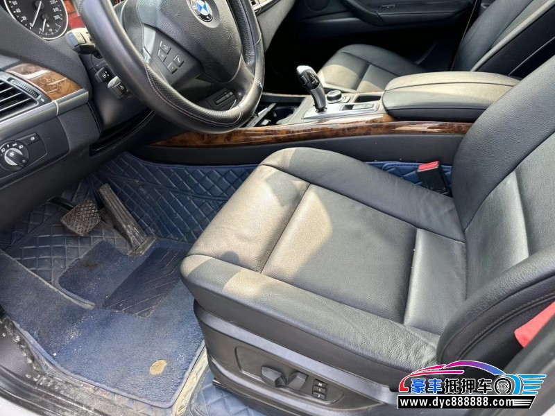 13年宝马X5轿车抵押车出售