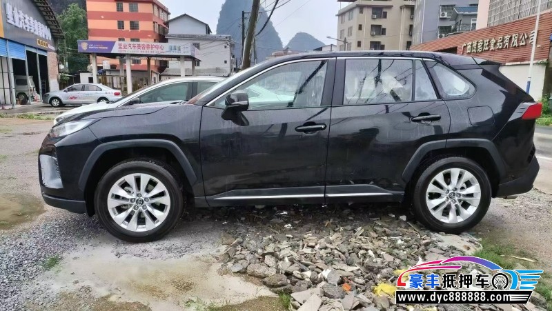 23年丰田威兰达SUV抵押车出售