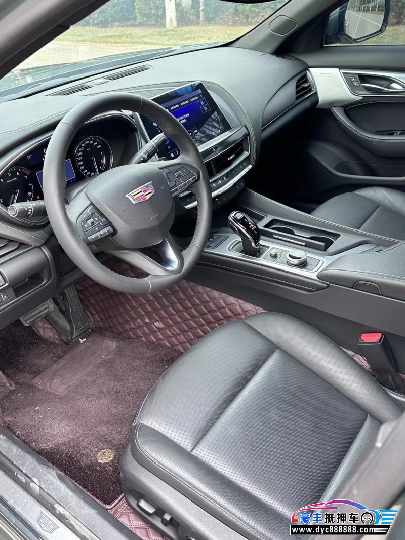 22年凯迪拉克CT5轿车抵押车出售