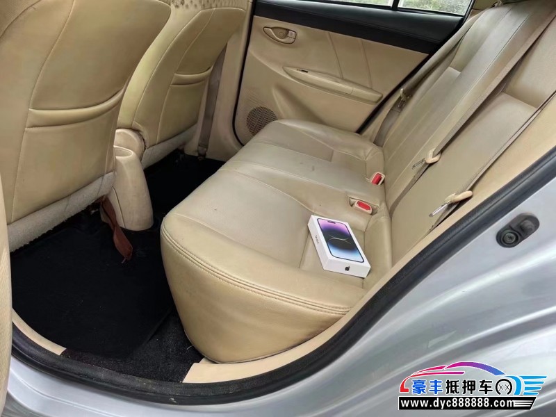 16年丰田威驰轿车抵押车出售