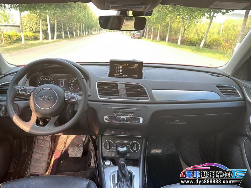 17年奥迪Q3轿车抵押车出售