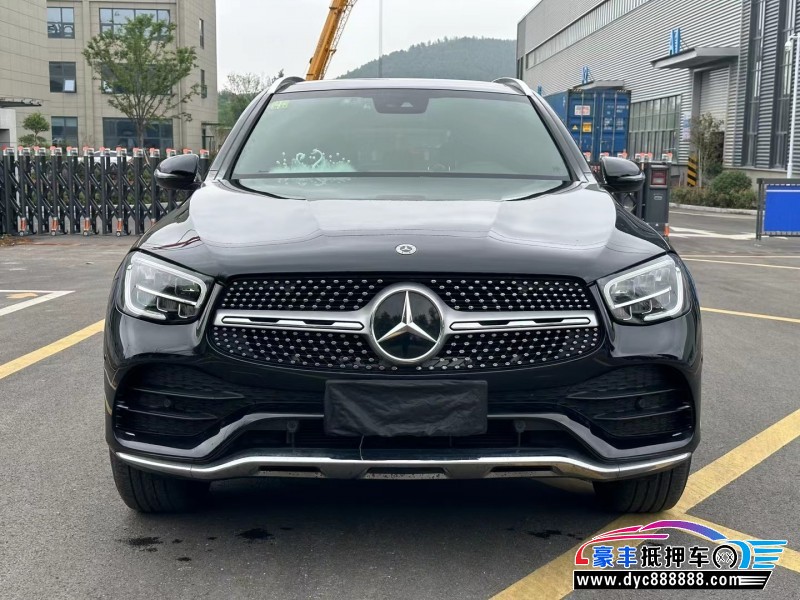 21年奔驰GLC轿车抵押车出售