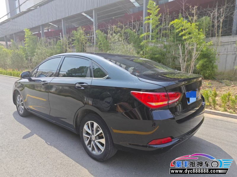 18年北汽绅宝D50轿车抵押车出售