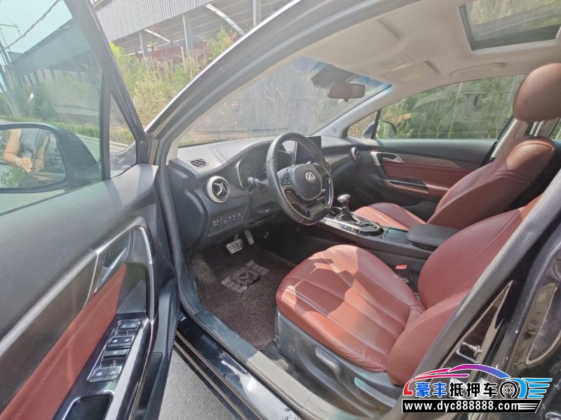 18年北汽绅宝D50轿车抵押车出售