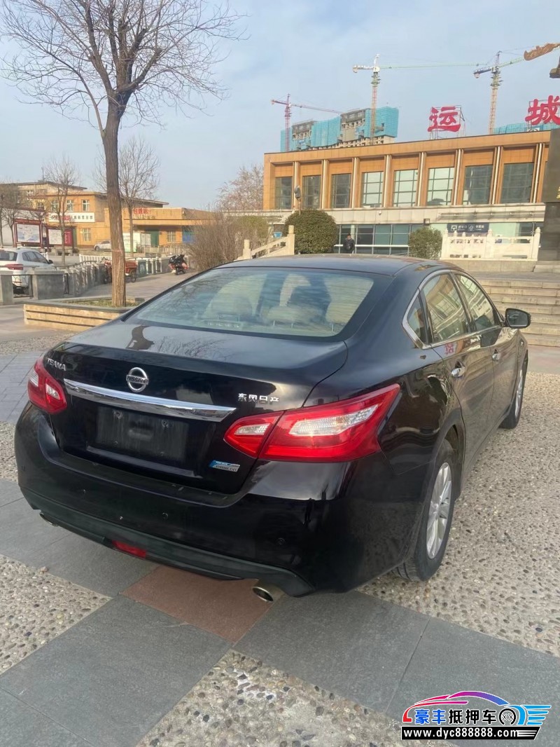 17年日产颐达轿车抵押车出售