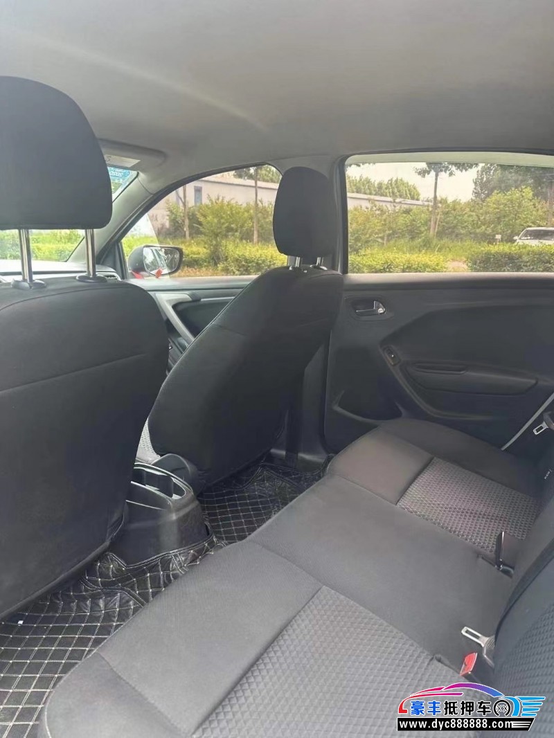 19年雪铁龙爱丽舍轿车抵押车出售