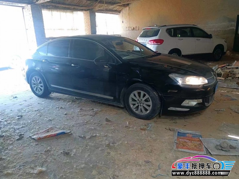 10年雪铁龙C5轿车抵押车出售