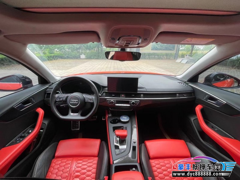 21年奥迪A4轿车抵押车出售