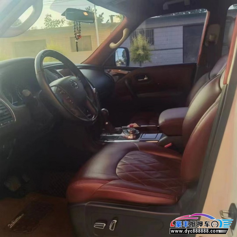 19年日产途乐轿车抵押车出售