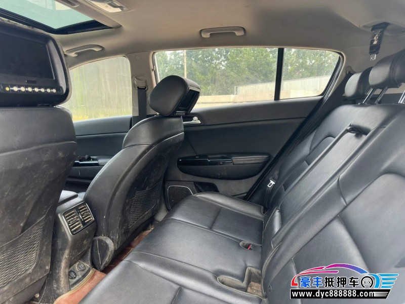 16年起亚KX5轿车抵押车出售