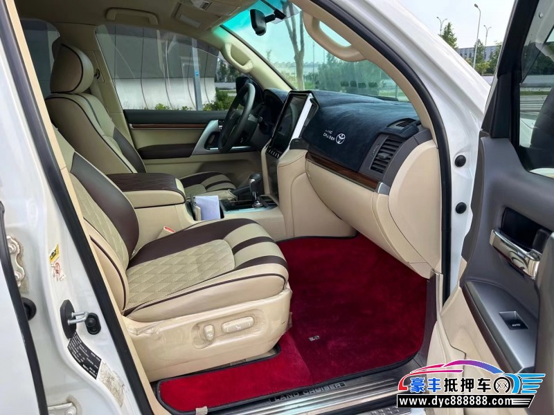 16年丰田兰德酷路泽SUV抵押车出售