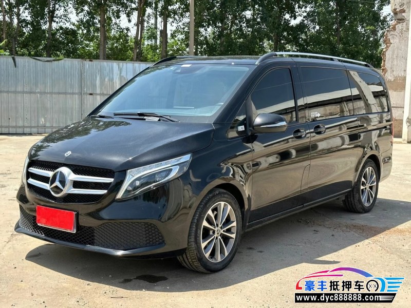 21年奔驰V级轿车抵押车出售