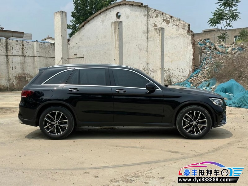 19年奔驰GLC轿车抵押车出售