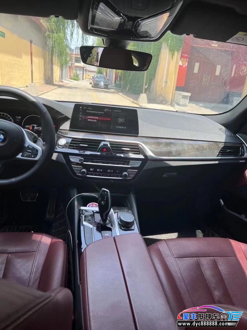 18年宝马5系轿车抵押车出售