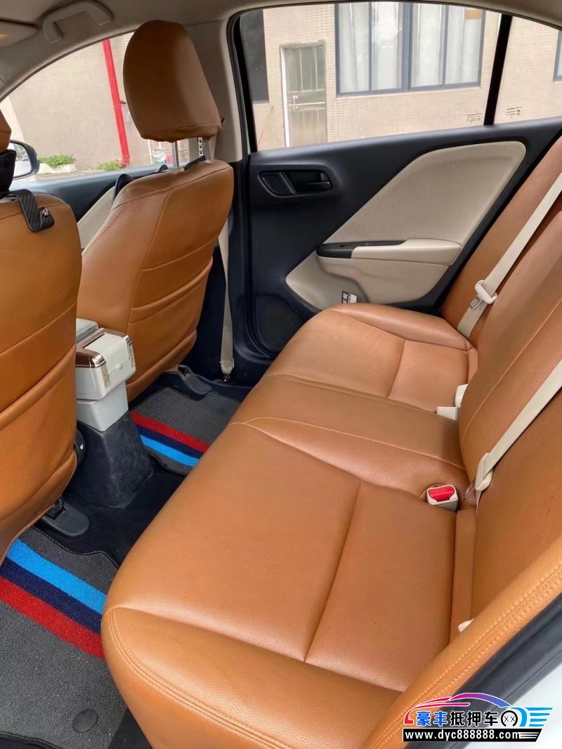 18年本田锋范轿车抵押车出售