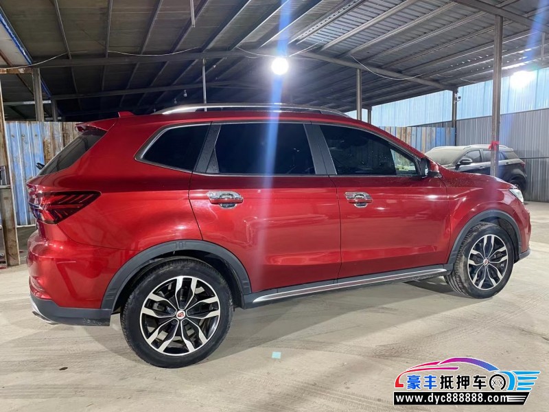 18年荣威RX5轿车抵押车出售