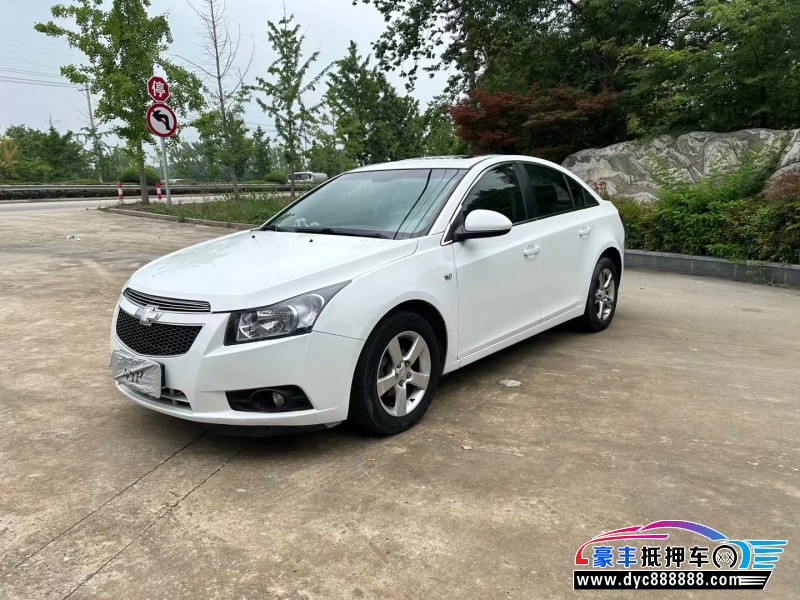 14年雪佛兰科鲁兹轿车抵押车出售