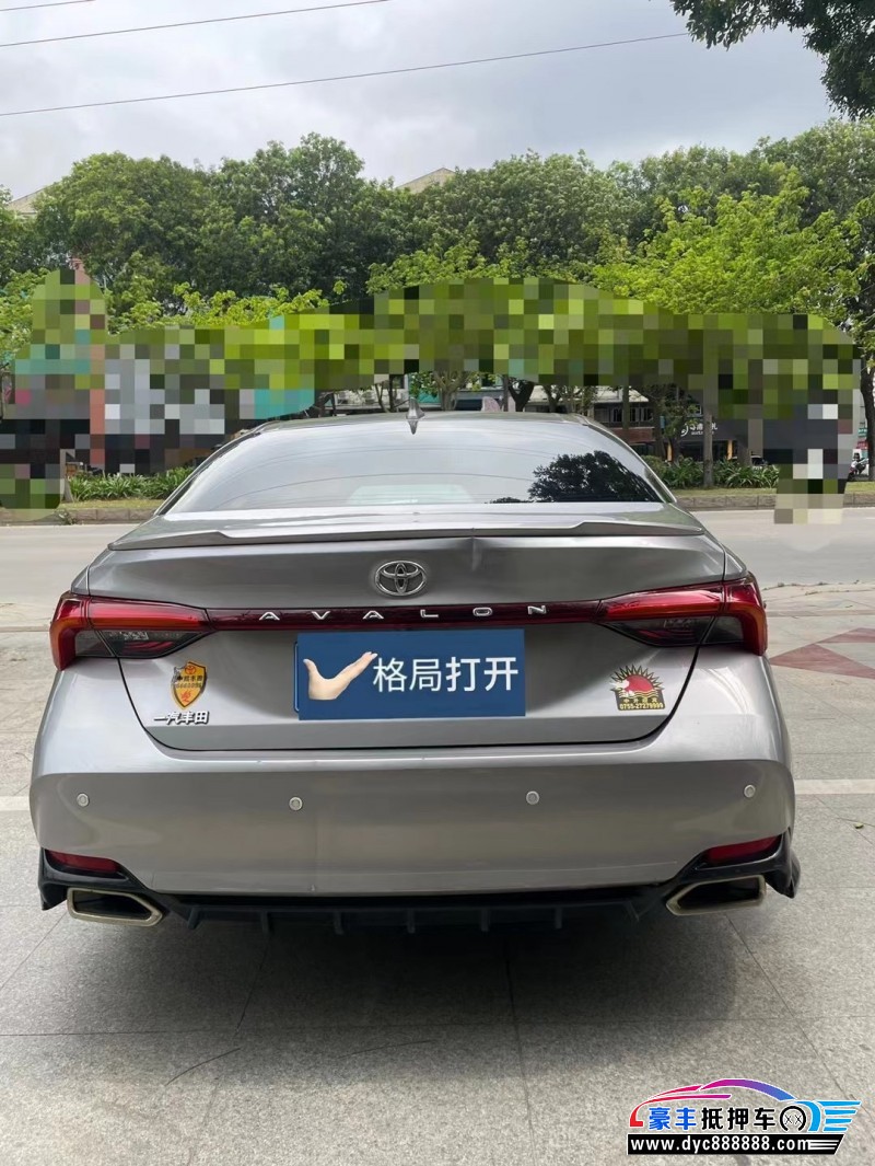 19年丰田亚洲龙轿车抵押车出售