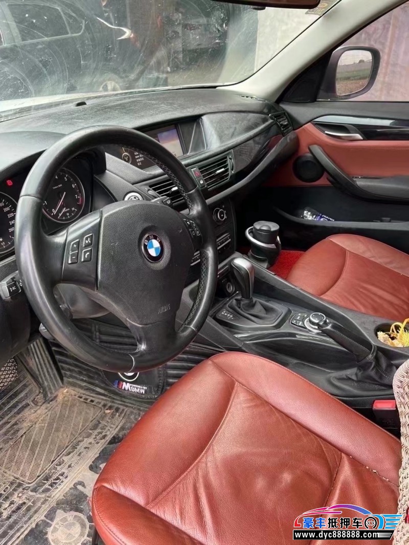 11年宝马X1SUV抵押车出售