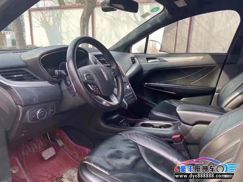 17年林肯MKC轿车抵押车出售