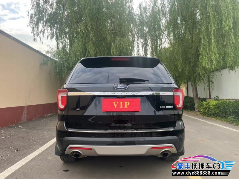 16年雪佛兰探界者轿车抵押车出售