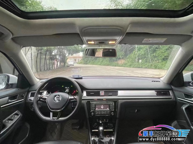 17年大众宝来轿车抵押车出售