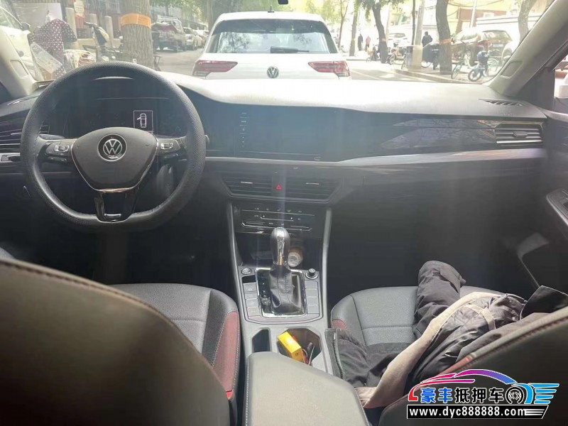 22年大众宝来轿车抵押车出售