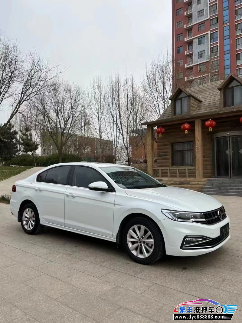 22年大众宝来轿车抵押车出售